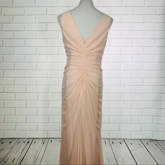 David's Bridal F19946 Petal Bridesmaid Dress - 14 - Picture 7 of 16